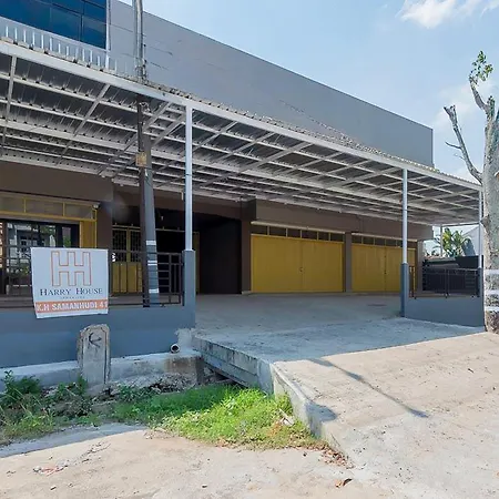 RedDoorz Plus near Taman Budaya Samarinda-2