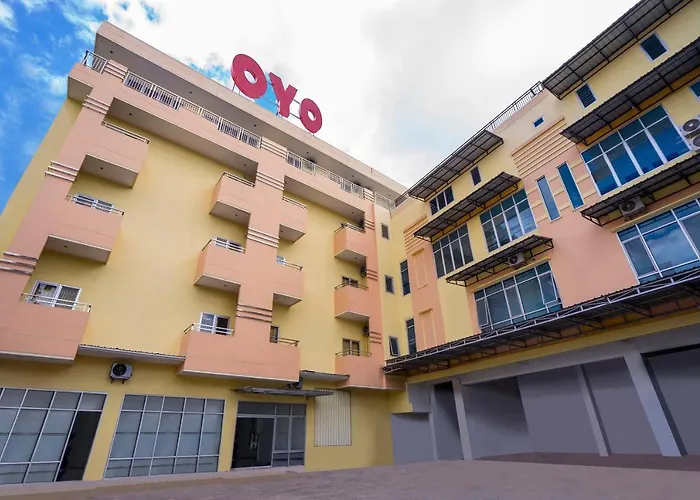 Oyo 2695 D'Es Guest House Samarinda